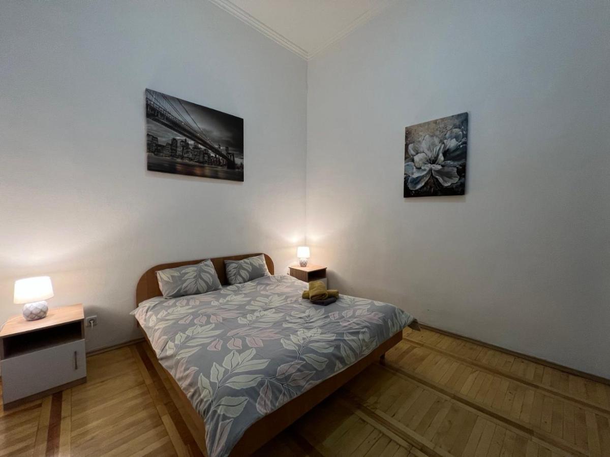 Apartment In The Historic Center Kiev Extérieur photo