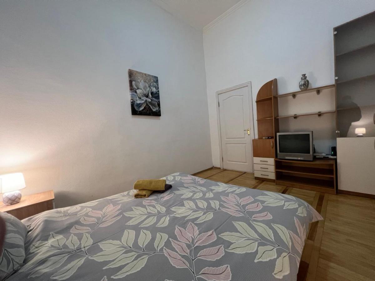 Apartment In The Historic Center Kiev Extérieur photo